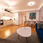 Lejlighed Modern Comfort In The Heart Of Bergen