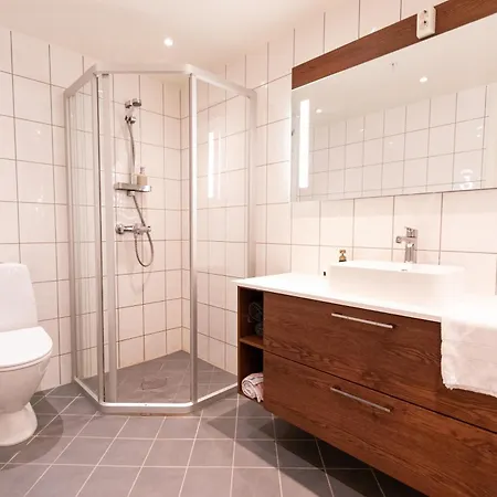 Modern Comfort In The Heart Of * برغن