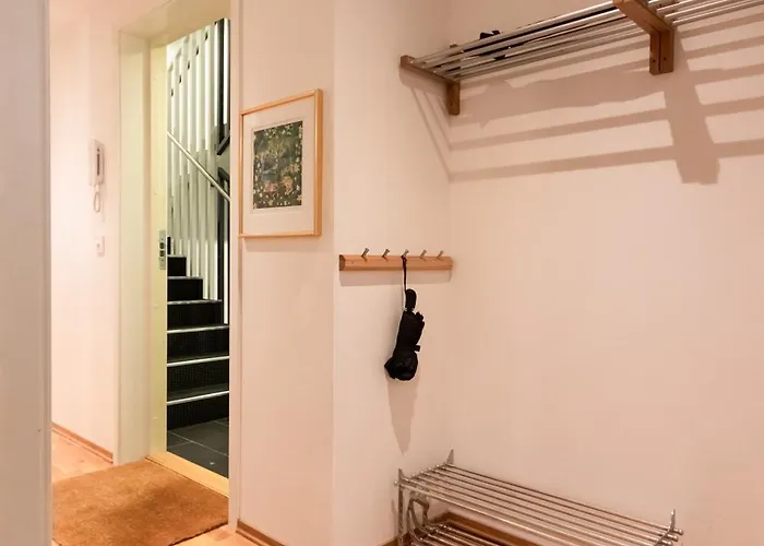 Modern Comfort In The Heart Of Appartamento *